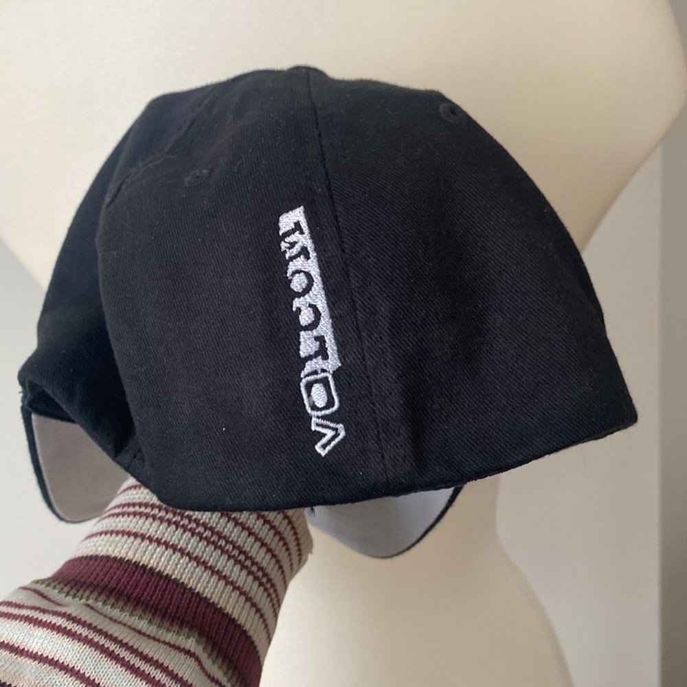 Volcom Cap - Picture 2 of 4